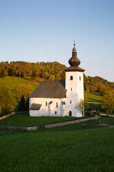 Geographisches Zentrum Europas in der Kirche St. Johannes Baptist in der Slowakei. - CAVF77050