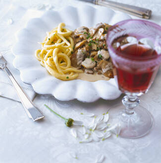 Zurich style sliced veal and mushroom ragout served with spaetzle  - PPXF00300