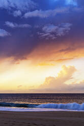 Sunset on Papohaku Beach, Molokai Island, Hawaii, United States of America, North America - RHPLF14111