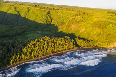 Luftaufnahme der Nordküste, Pololu Valley, Big Island, Hawaii, Vereinigte Staaten von Amerika, Nordamerika - RHPLF14371