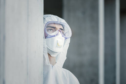 Portrait of man wearing protective clothing - WVF01482