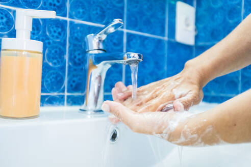 Händewaschen für Covid-19 - SIPF02145