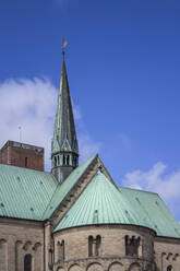 Dänemark, Ribe, Tiefblick auf den Dom von Ribe - ASCF01202