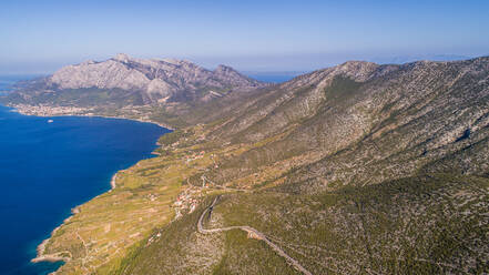 Luftaufnahme der berühmten Halbinsel Peljesac in Dalmatien, Kroatien. - AAEF07424