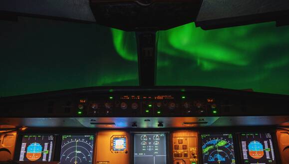 Aurora Borealis Cockpit-Ansicht in 37000ft - EYF03008