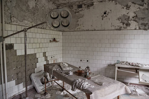 Maternity ward in No. 126 hospital in Pripyat ghost town, Chernobyl, Ukraine - CAVF78492