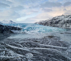 Island, Gefrorene Landschaft des Flaajokull-Gletschers - TOVF00164
