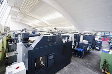 Germany, Bavaria, Munich, Production hall machinery - DIGF09651