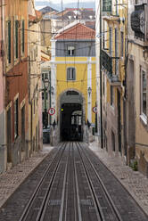 Portugal, Lissabon, Tunnel entlang der Eisenbahnstrecke Ascensor da Bica - RPSF00298