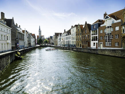 Kanal in der Stadt Brügge, Belgien - CAVF79818