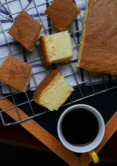 Black coffee with slides sponge cake - CAVF80274
