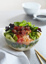 Poke Bowl with Tuna and Vegetables - CAVF80802