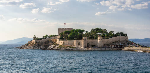 Burg von Kusadasi in der Provinz Aydin, Türkei - CAVF80828