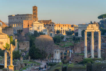 Ruins of Imperial Forum (Fori Imperiali) and Colosseum, UNESCO World Heritage Site, Rome, Lazio, Italy, Europe - RHPLF15036