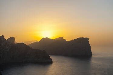 Sonnenuntergang am Cap Formentor, Mallorca, Spanien - DIGF10354