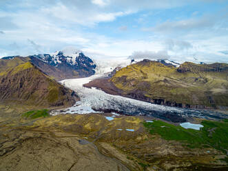 Luftaufnahme des Vatnajokull-Gletschers in Island - AAEF08547