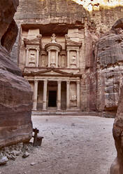 Al-Khazneh in Petra, Jordanien - VEGF02280