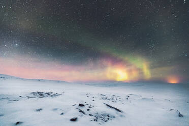 Sternenhimmel mit Nordlicht, Lebesby, Norwegen - WVF01620