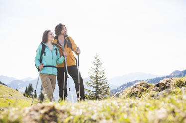 Hiking couple - DIGF11653