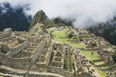 Die berühmten Ruinen der verlorenen Stadt Machu Picchu, Peru - CAVF82422