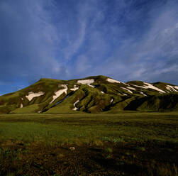 Grüner Berg im Fjallabak-Gebiet im Hochland von Island - CAVF82754