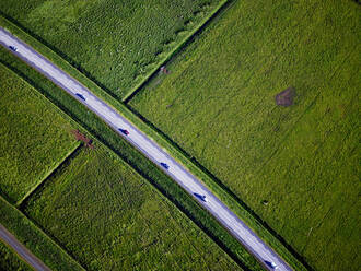 Luftaufnahme der Nationalstraße Nummer 1 in Island - CAVF82761