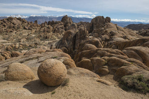 Desert Boulders in the Alabama Hills in front of contiguous Amer - CAVF83840