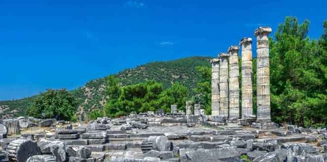 Der Tempel der Athena Polias im antiken Priene, Türkei - CAVF84246