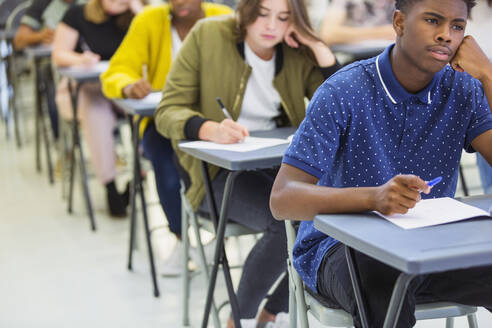 Gezielte Prüfung für High School-Schüler - CAIF27976