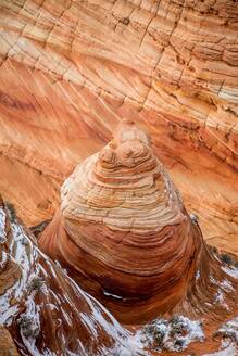 Hamburger Rock bei Cottonwood Cove, South Coyote Buttes - CAVF84516