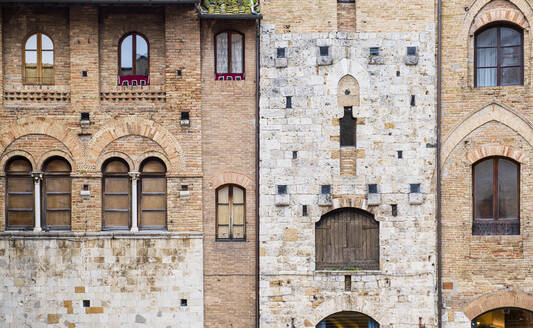 Medieval housing front in Florence / Tuscany - CAVF84829