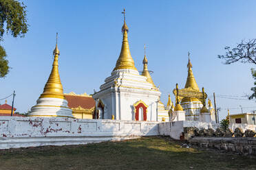 Lawka-Tharahpu-Pagode, Inwa (Ava), Mandalay, Myanmar (Birma), Asien - RHPLF15289