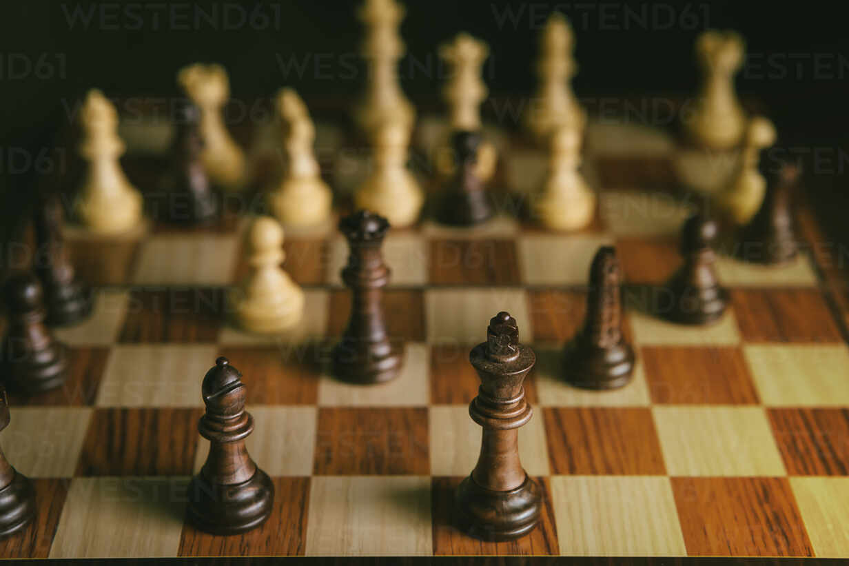 High Res Chess Pieces Close Up Picture — Free Images