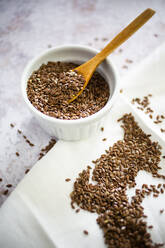 Bowl of flax seeds - GIOF08469