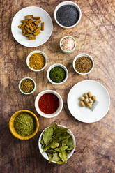 Bowls of assorted spices - GIOF08479