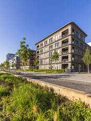 Germany, Baden-Wrttemberg, Heilbronn, Neckar, district of Neckarbogen, New energy efficient wood hybrid house - WDF06063