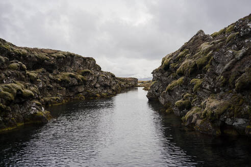 Silfra-Wasserscheide im Thingvellir-Nationalpark - CAVF85779