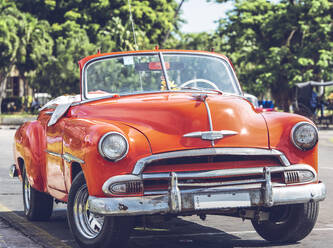 Vintage Car On Road In City - EYF08888