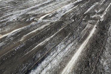 Jährliche Schneeschichten auf dem Snowbird Glacier, Talkeetna Mountains, Alaska - CAVF86633