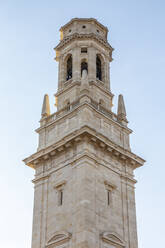 Italien, Venetien, Verona, Turm des Doms von Verona - NGF00563
