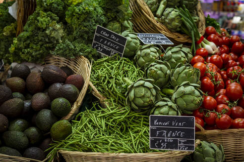 Fresh vegetables sold at market - NGF00580