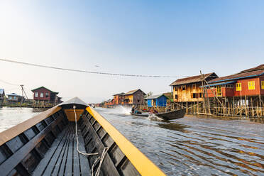 Dorf auf Stelzen, Nampan, Inle-See, Shan-Staat, Myanmar (Birma), Asien - RHPLF15504