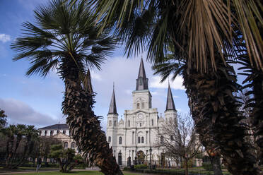 St.-Louis-Kathedrale am Jackson Square, Französisches Viertel, New Orleans, Louisiana, Vereinigte Staaten von Amerika, Nordamerika - RHPLF15799