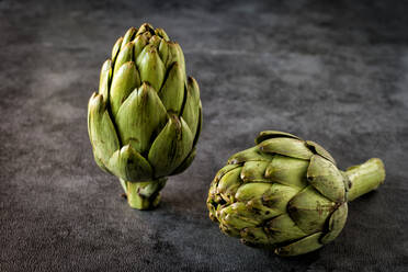 Close-up artichoke in white background - ADSF02889