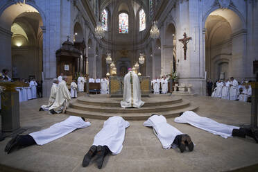 Diakonenweihe in der Kathedrale St. Louis, Versailles, Yvelines, Frankreich, Europa - RHPLF16542