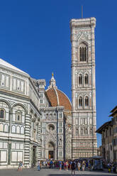 View of the Baptistery and Campanile di Giotto, Piazza del Duomo, Florence (Firenze), UNESCO World Heritage Site, Tuscany, Italy, Europe - RHPLF16591