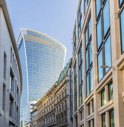 gebäude in der Fenchurch Street 20, auch bekannt als Walkie Talkie, in der City of London, London, England, Vereinigtes Königreich, Europa - RHPLF16655