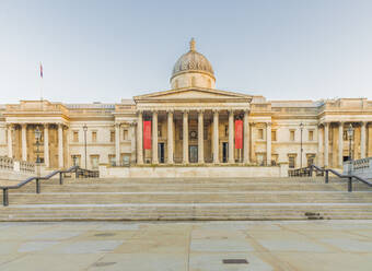 National Gallery, Trafalgar Square, London, England, Vereinigtes Königreich, Europa - RHPLF16658