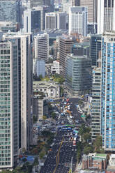 Luftaufnahme von Wolkenkratzern und Verkehr, Seoul, Südkorea, Asien - RHPLF16966