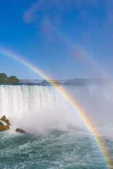 Doppelter Regenbogen, Horseshoe Falls, Niagara Falls, Ontario, Kanada, Nordamerika - RHPLF16998